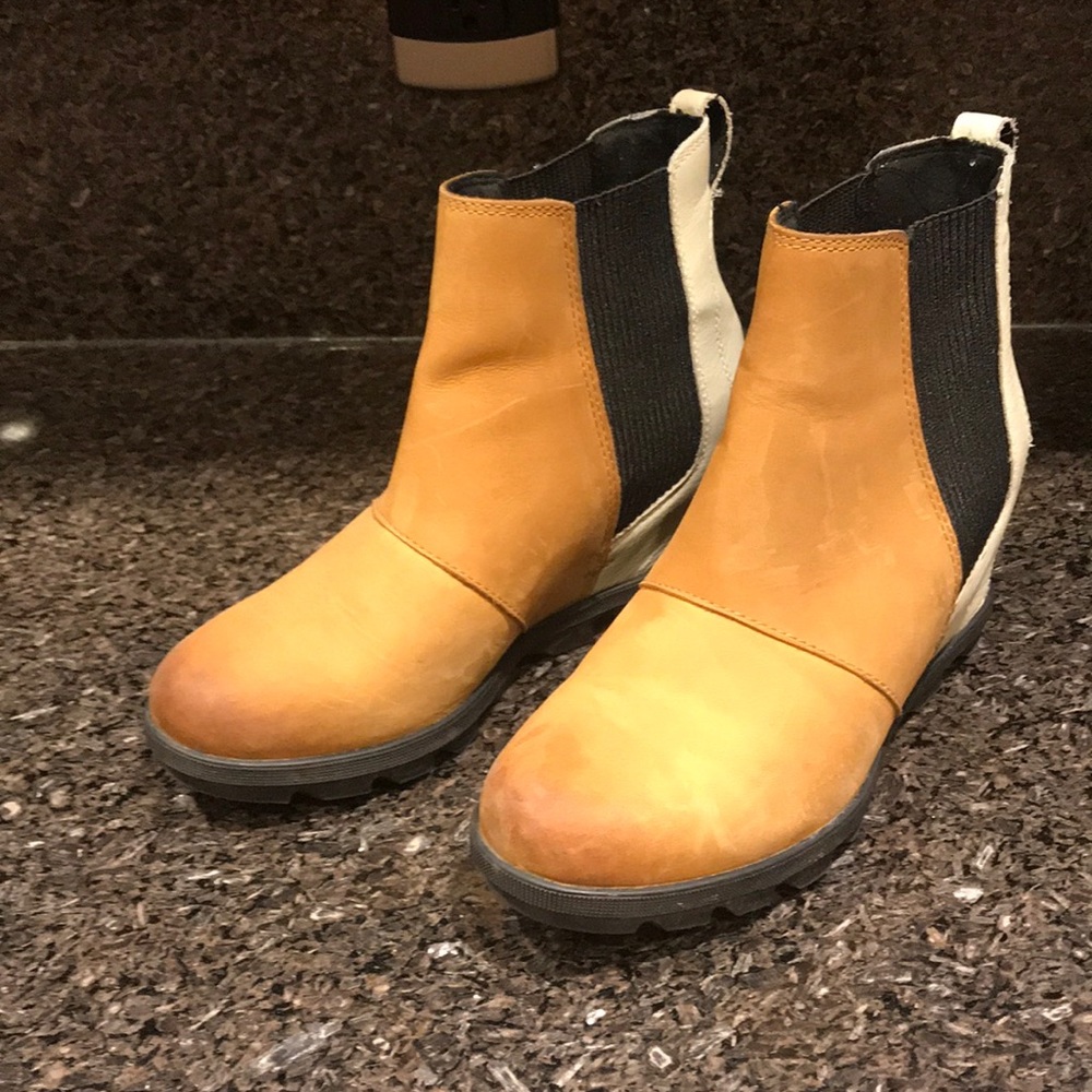 Sorel Joan of Arctic wedge. 7 1/2